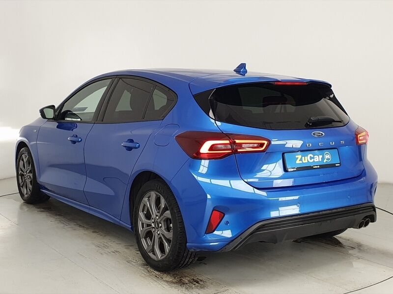 More views of Ford Focus