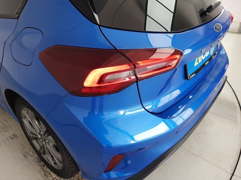 More views of Ford Focus