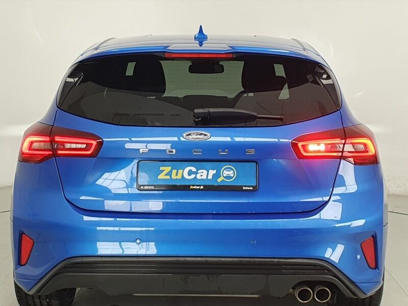 More views of Ford Focus