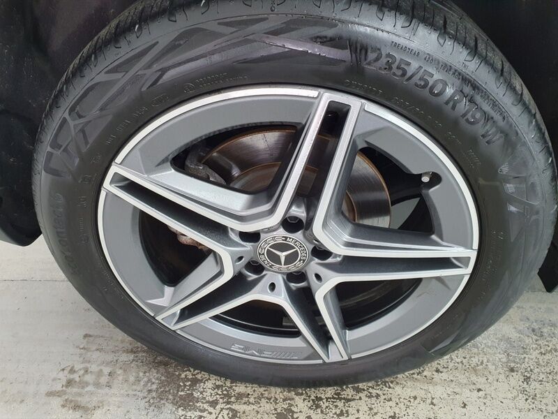 More views of Mercedes-Benz GLA