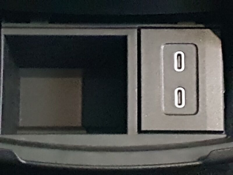 More views of Mercedes-Benz GLA