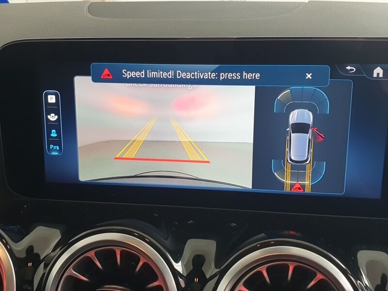 More views of Mercedes-Benz GLA