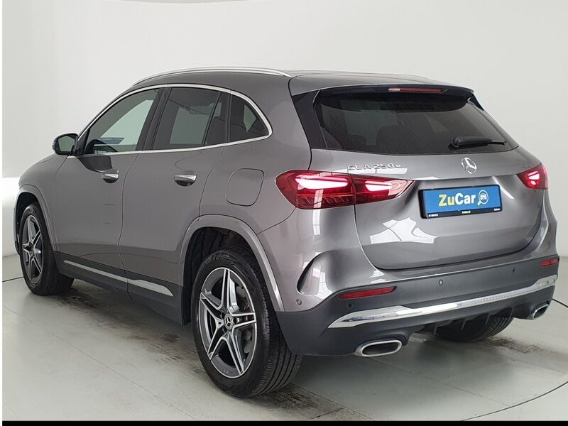 More views of Mercedes-Benz GLA
