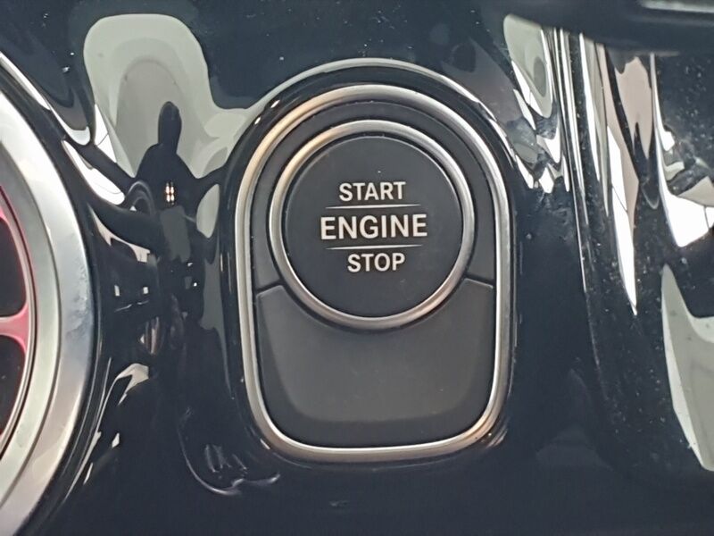 More views of Mercedes-Benz GLA