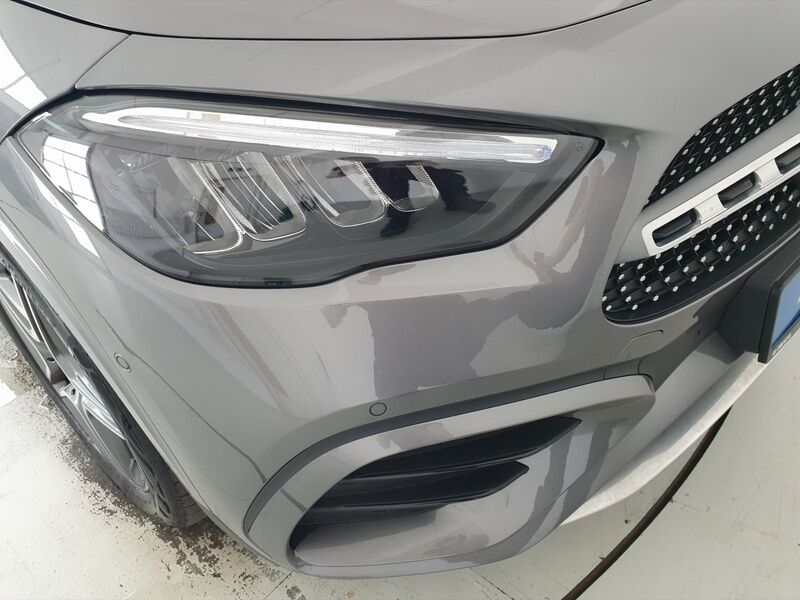 More views of Mercedes-Benz GLA