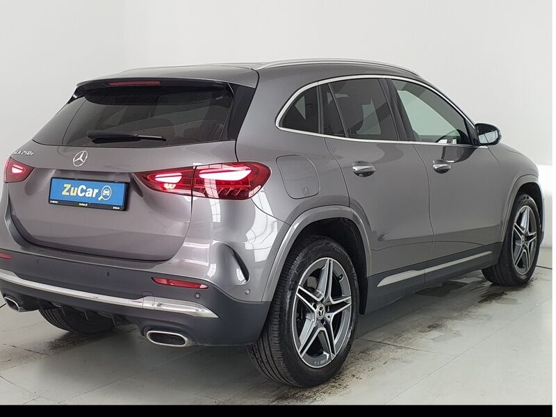 More views of Mercedes-Benz GLA