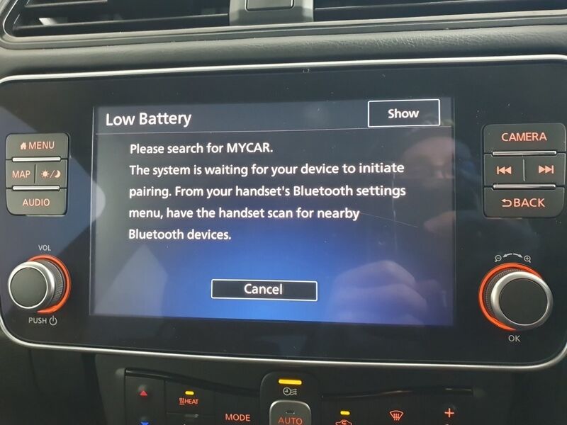 More views of Nissan Leaf