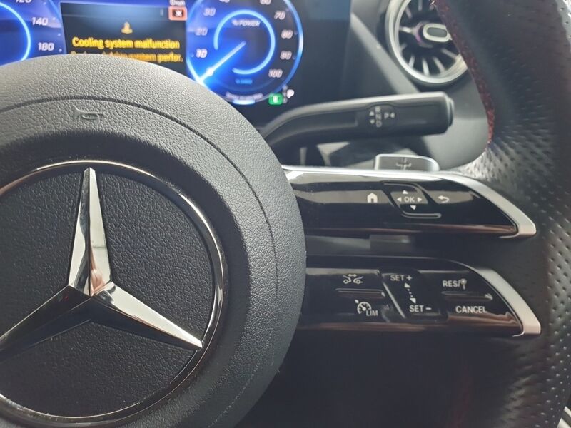 More views of Mercedes-Benz EQA