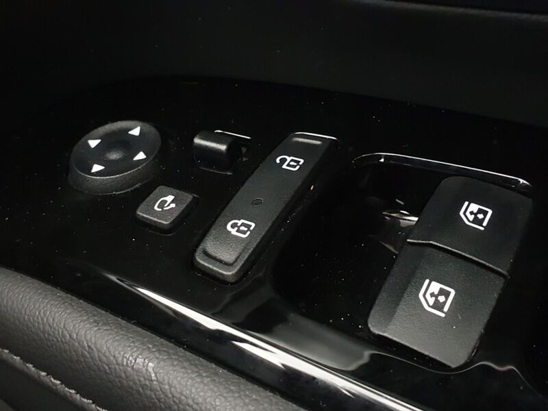 More views of Hyundai Tucson