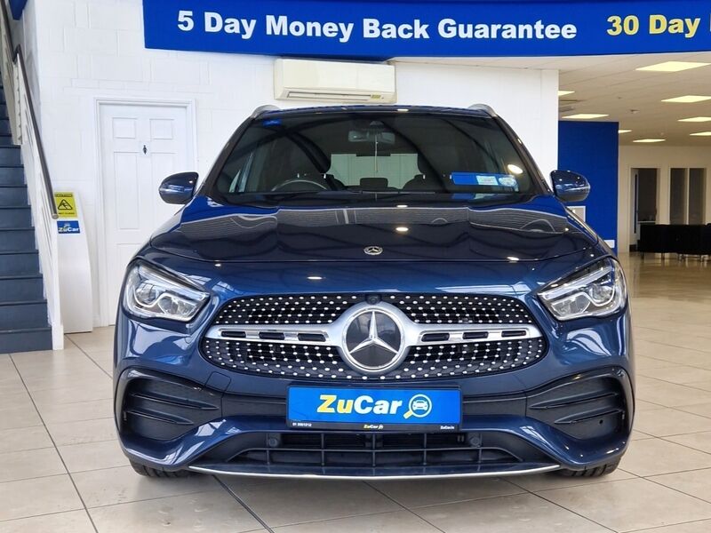 More views of Mercedes-Benz GLA