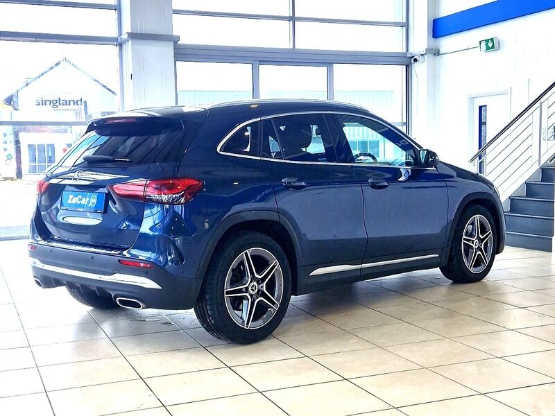 More views of Mercedes-Benz GLA