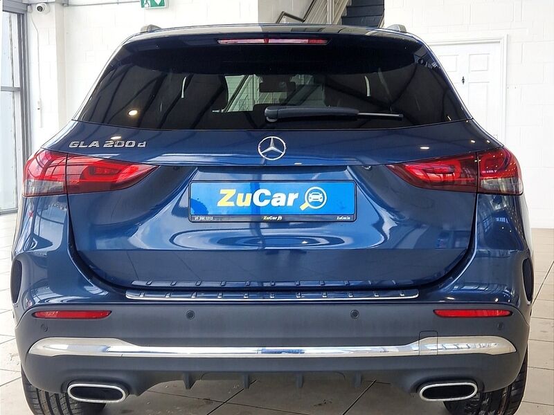More views of Mercedes-Benz GLA