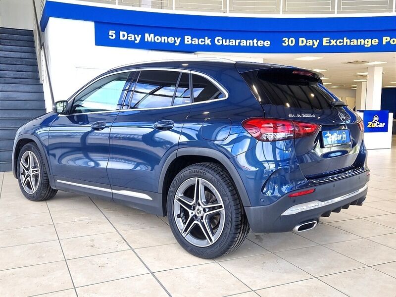 More views of Mercedes-Benz GLA