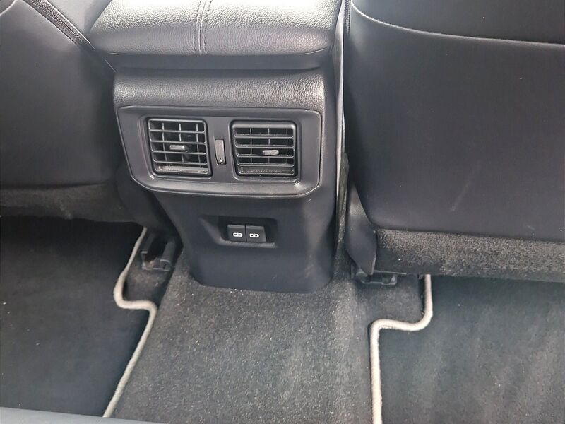 More views of Toyota RAV4