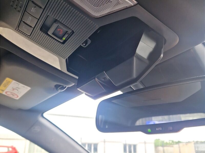 More views of Toyota RAV4