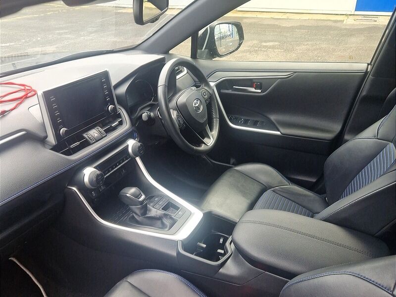 More views of Toyota RAV4