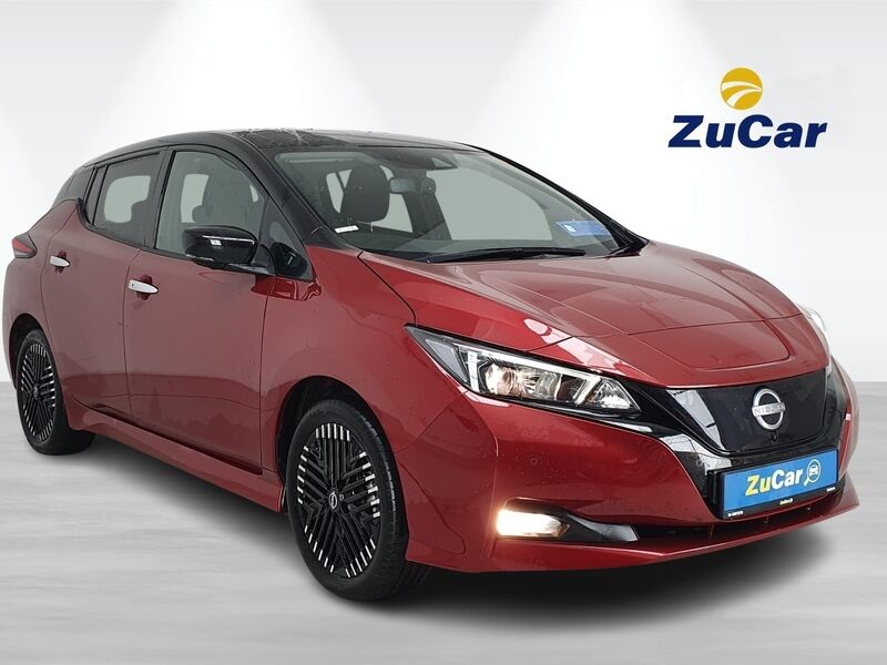 More views of Nissan Leaf