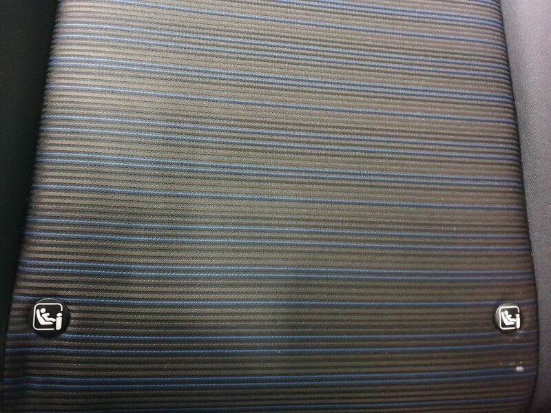 More views of Nissan Leaf