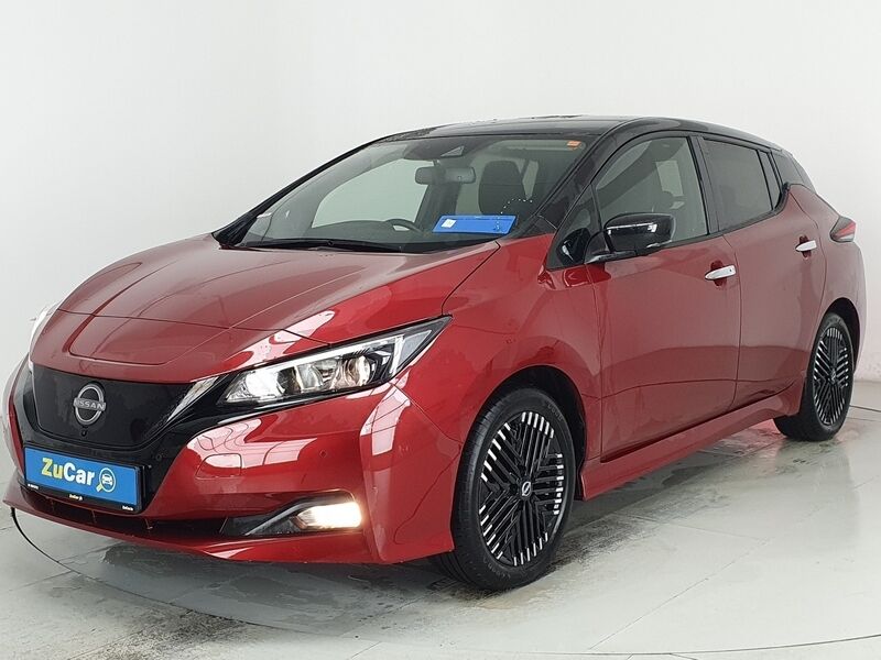 More views of Nissan Leaf