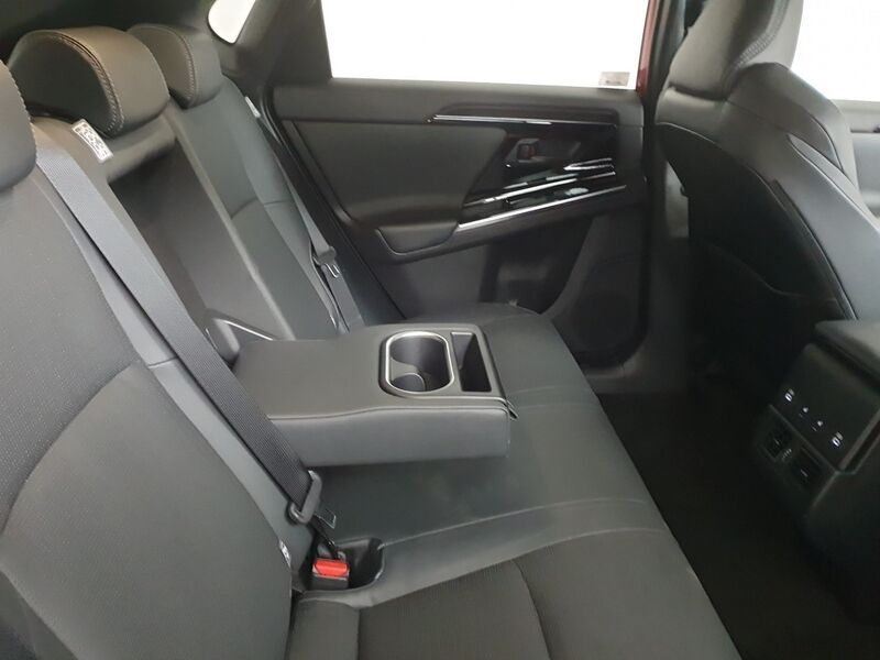 More views of Subaru Solterra