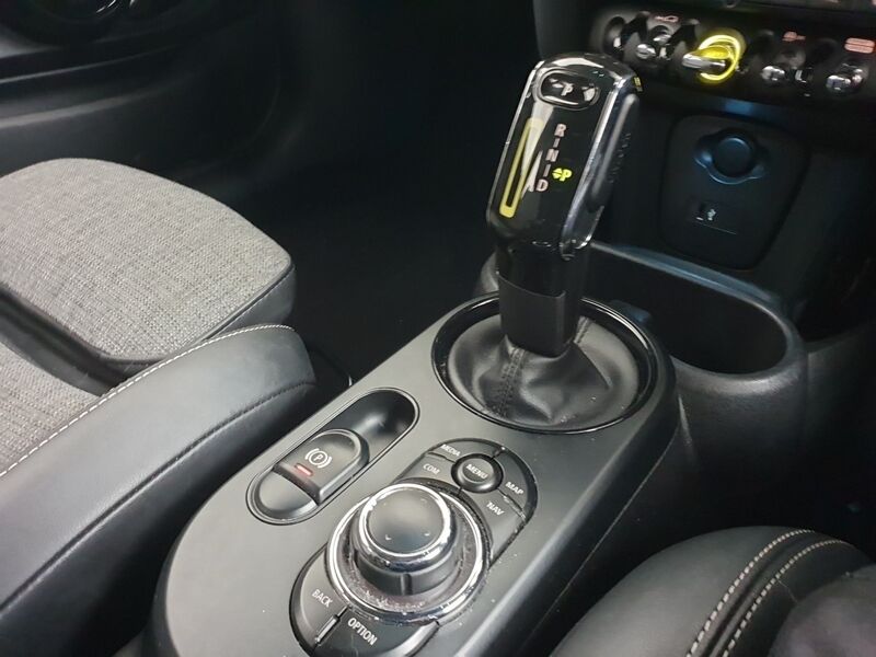 More views of Mini Cooper