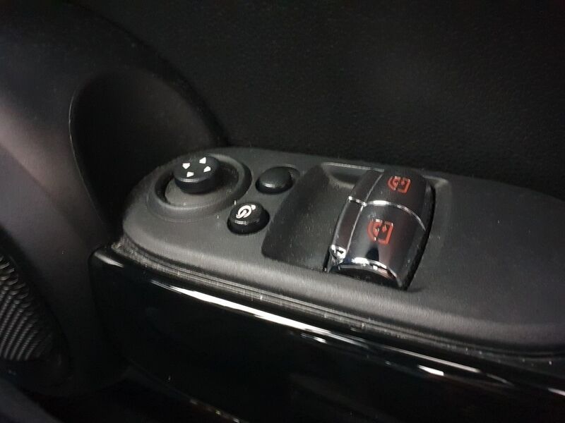 More views of Mini Cooper