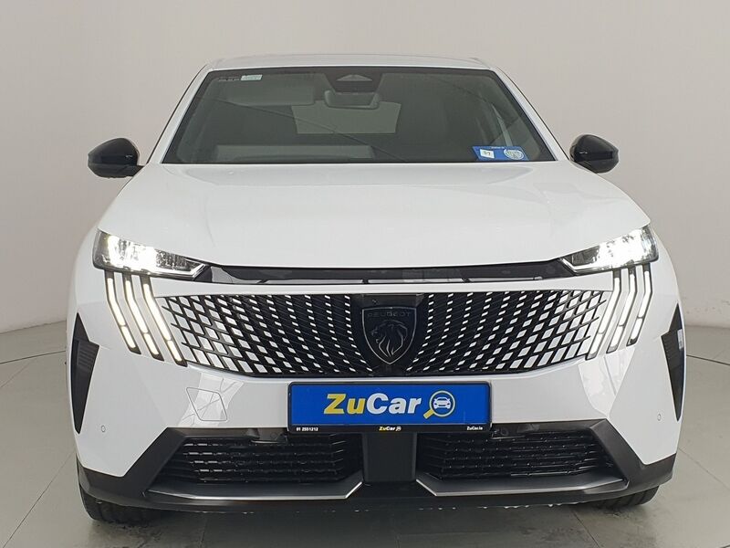 More views of Peugeot 3008