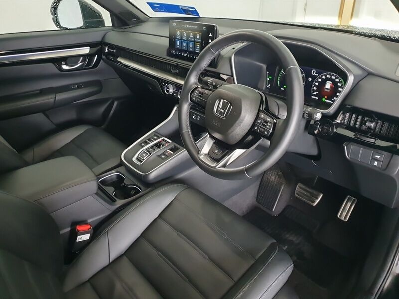 More views of Honda CR-V