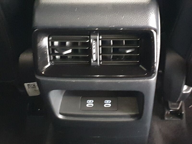 More views of Honda CR-V