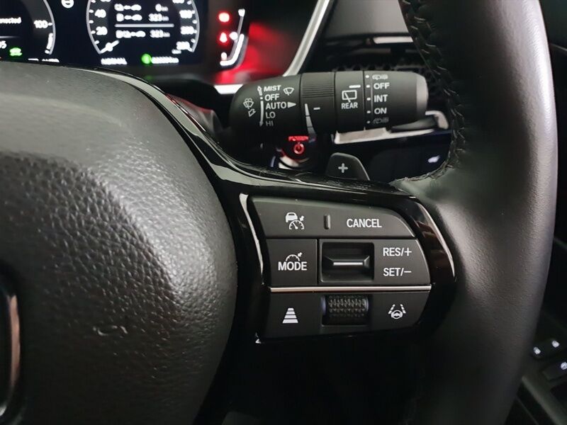 More views of Honda CR-V