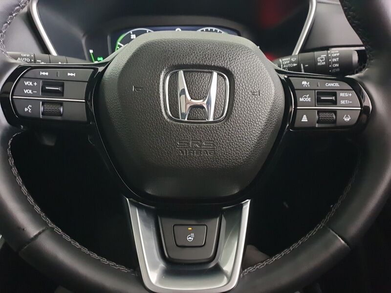More views of Honda CR-V