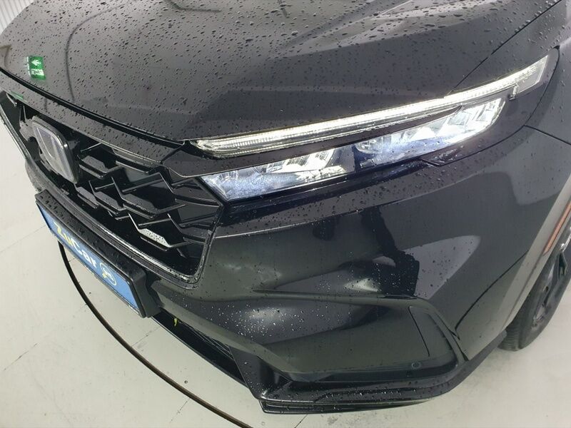 More views of Honda CR-V