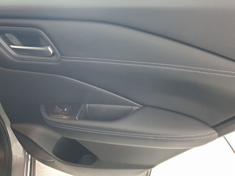 More views of Nissan Qashqai