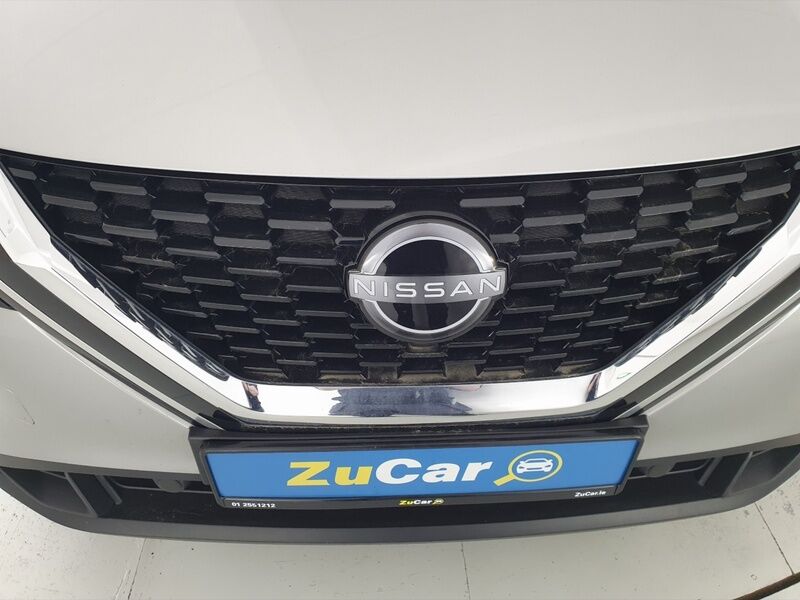 More views of Nissan Qashqai