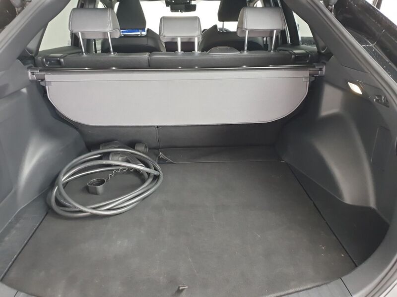 More views of Subaru Solterra