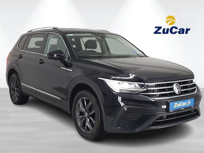 More views of Volkswagen Tiguan