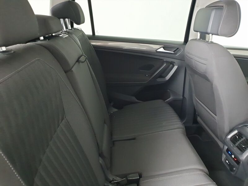 More views of Volkswagen Tiguan