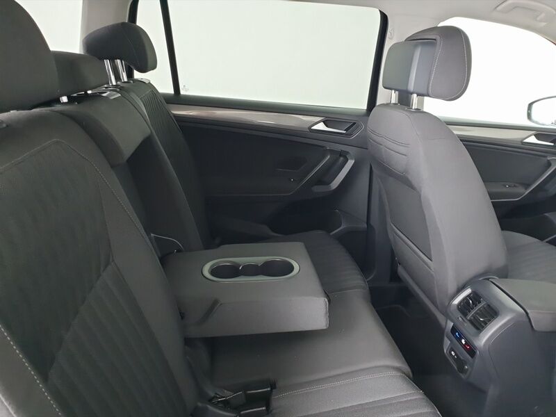 More views of Volkswagen Tiguan