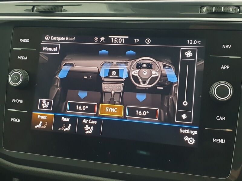 More views of Volkswagen Tiguan