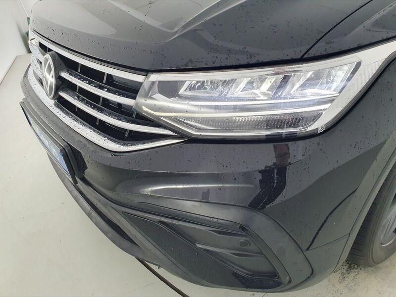 More views of Volkswagen Tiguan