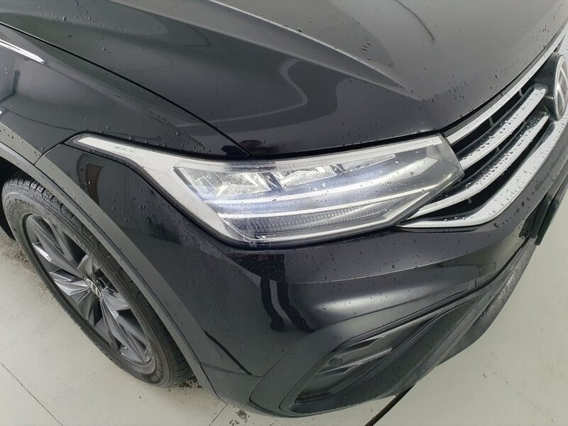 More views of Volkswagen Tiguan