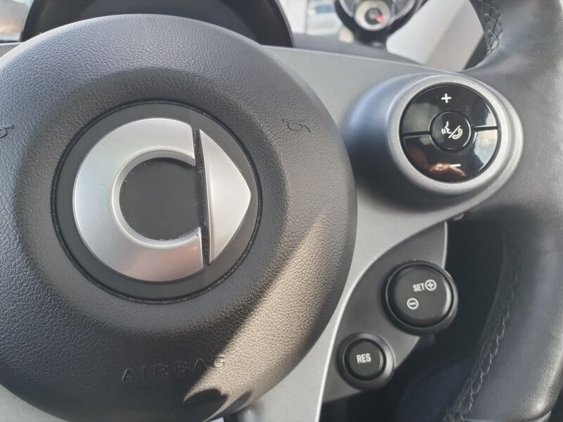 More views of Smart Forfour