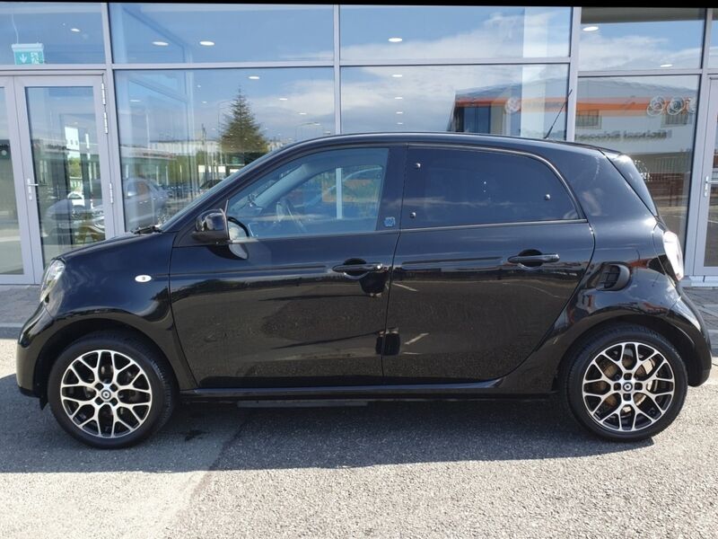 More views of Smart Forfour