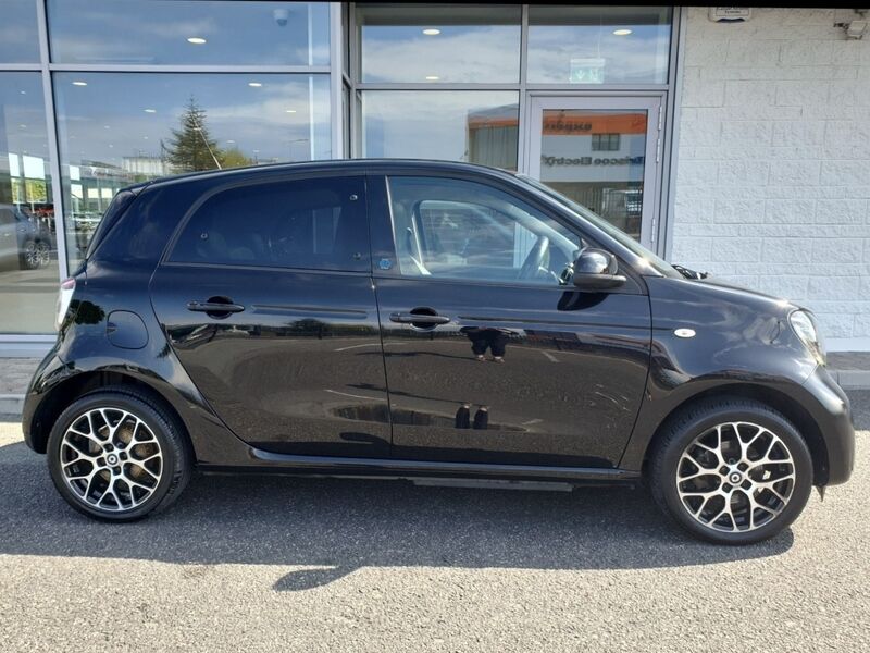 More views of Smart Forfour