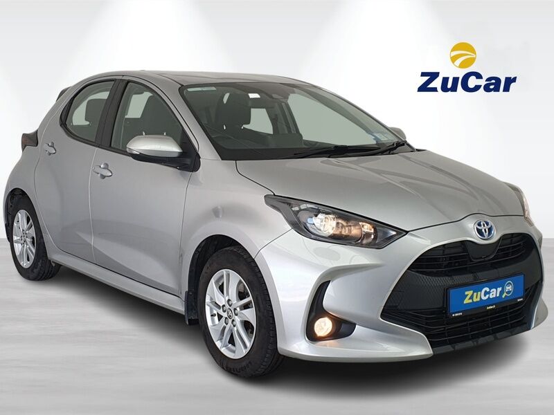 More views of Toyota Yaris