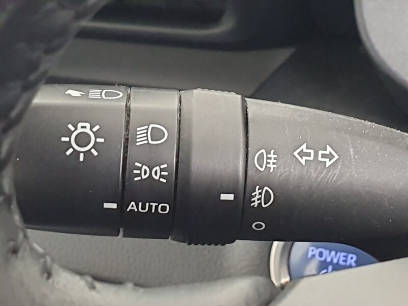 More views of Toyota Yaris