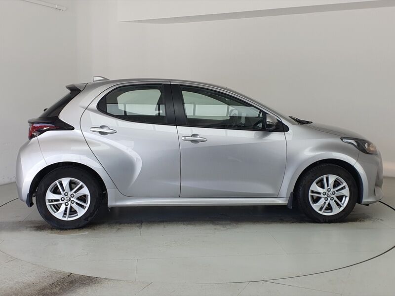 More views of Toyota Yaris
