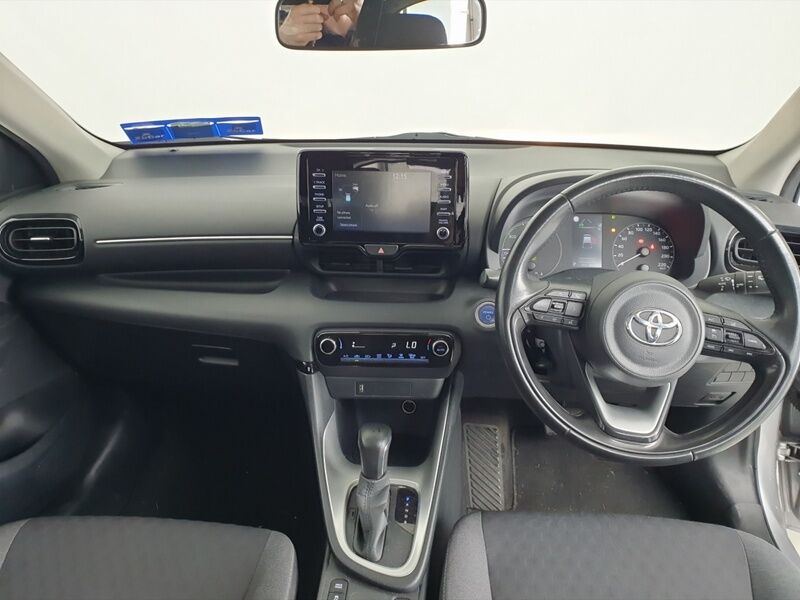 More views of Toyota Yaris