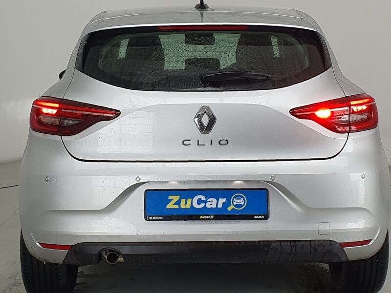 More views of Renault Clio