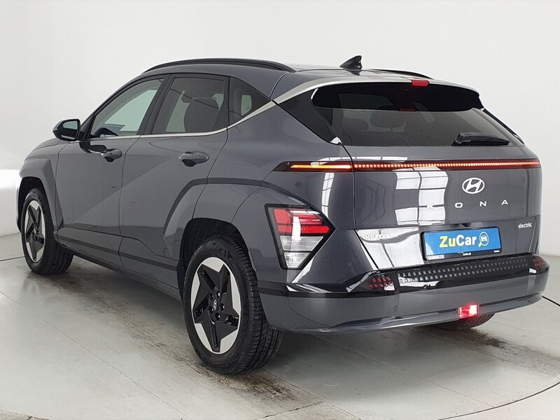 More views of Hyundai KONA